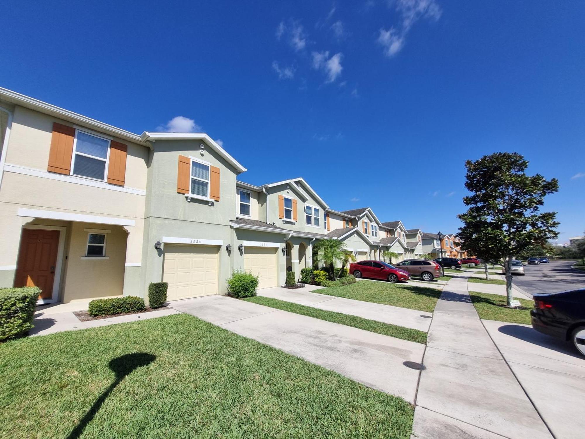 Home Away From Home Kissimmee Exterior photo